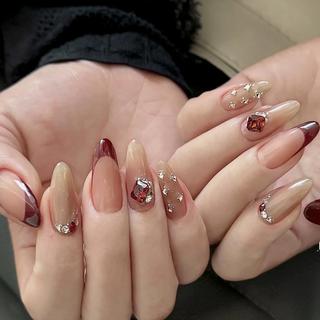 ネイル エリ🫧 nail池袋東口のネイルデザイン