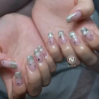 セミロング 🌟AMIA BEAUTY🌟のネイルデザイン