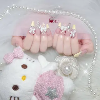 ネイル YURI NAILのネイルデザイン