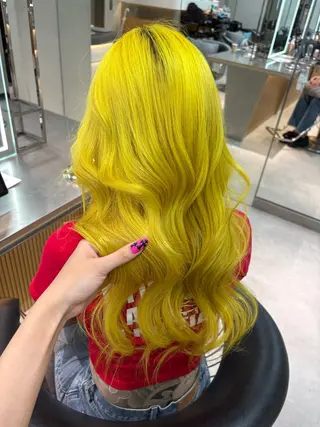 ロング カラー lond/ MOMOKOのヘアスタイル