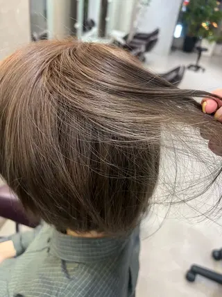 カラー しゅり Flag hairのヘアスタイル