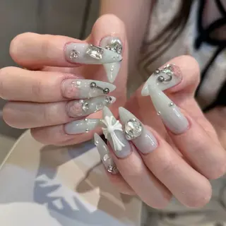 ネイル Luna Gladeのネイルデザイン