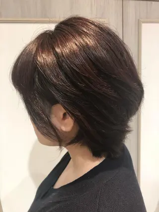 ショート カラー 似合う髪型見つけます AYAKAのヘアスタイル