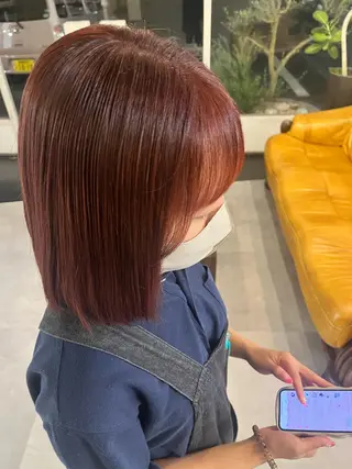 カラー 黒川 綾音のヘアスタイル