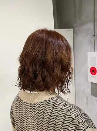 パーマ hana🍑 ブリーチなしピンクのヘアスタイル