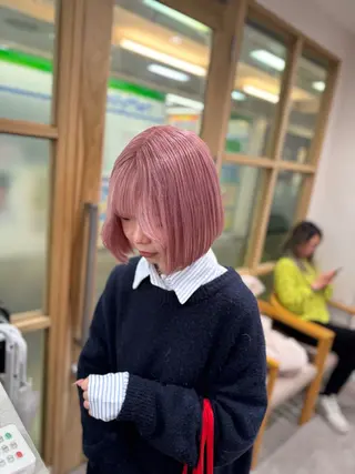 ショート カラー 💛ブリーチカラー /ブリーチ縮毛💛のヘアスタイル