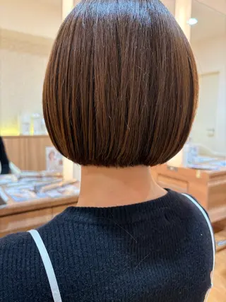 ショート レイヤー/艶カラー 奥野恭平のヘアスタイル
