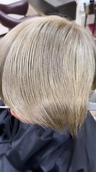 ショート 酒徳 ヒロヤのヘアスタイル