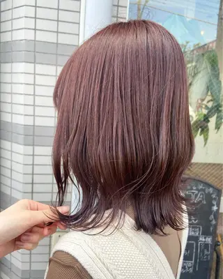 ミディアム カラー ハラダ ヒナミのヘアスタイル