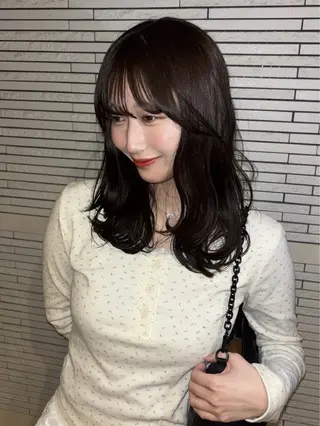 セミロング カラー Karin／ レイヤーブリーチ🥀のヘアスタイル