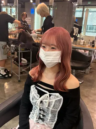 セミロング カラー ハイトーン 横浜💞ミオのヘアスタイル