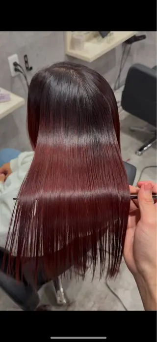 ロング ARCHEOSAKA TOUMAのヘアスタイル