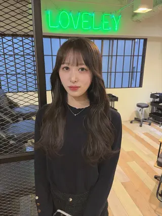ロング 💜🦋 COCONA🦋💜のヘアスタイル