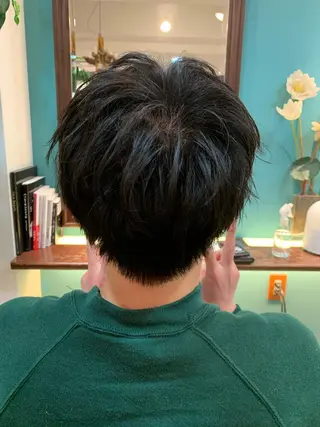 メンズ カット特化美容師 齋藤桐のヘアスタイル
