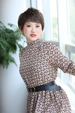 ショート 露崎 遼のヘアスタイル