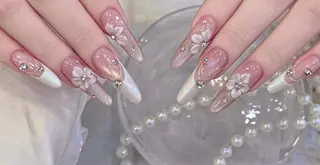 ネイル D-BEAUTY Nailsalonのネイルデザイン