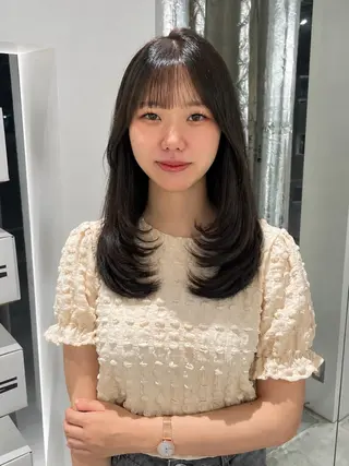 セミロング カラー 🥨みのり🥨/ レイヤーカット/ボブのヘアスタイル