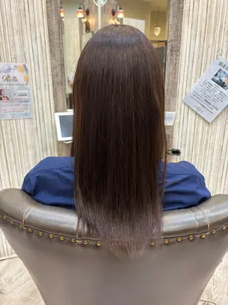 ロング 加藤 優子のヘアスタイル