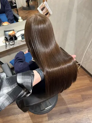 ロング カラー 髪質改善特化 長澤友哉のヘアスタイル