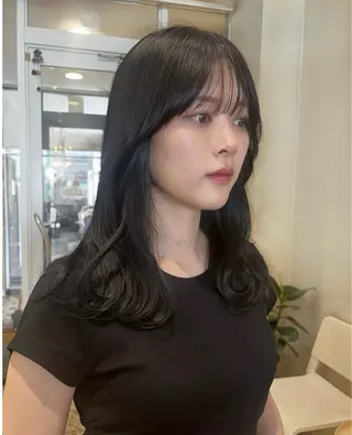 セミロング カラー nakahara madokaのヘアスタイル