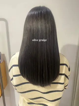 ロング カラー 大形 誉のヘアスタイル