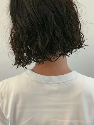 ショート パーマ 本田 央介のヘアスタイル