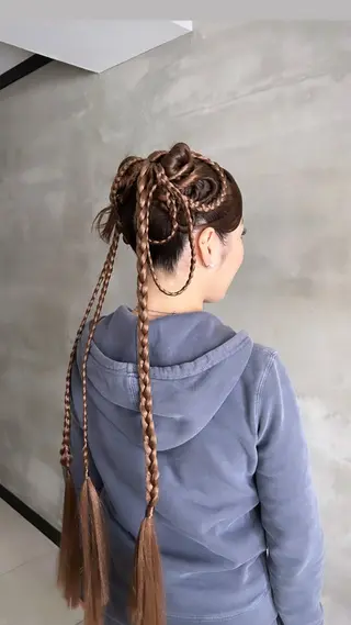 ロング ヘアアレンジ タナカ カナ🫧のヘアスタイル