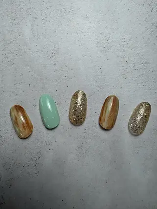 ネイル Lys. ・:*RIE・:*のネイルデザイン