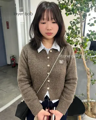 ミディアム hikaru💘髪質 改善 透明感カラーのヘアスタイル
