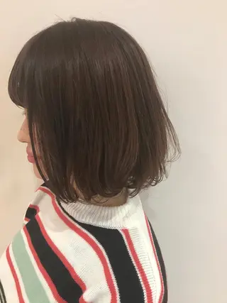 ショート カラー パーマ 貝通丸 朱里のヘアスタイル