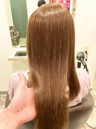 ミディアム カラー パーマ ブリーチ&ストレート 長谷川勇人のヘアスタイル