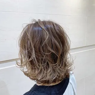 ミディアム カラー 加古 皐月のヘアスタイル