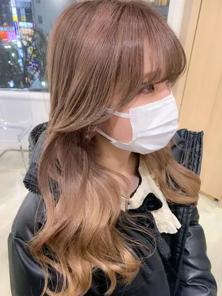 ミディアム カラー ヘアアレンジ 新宿♥ハッシュカット 暖色カラー♥Unaのヘアスタイル