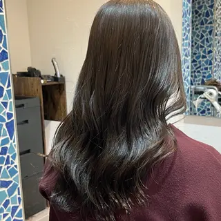 ロング Lily. シュンのヘアスタイル