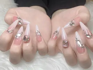 ネイル Rei _Nail 新宿のネイルデザイン
