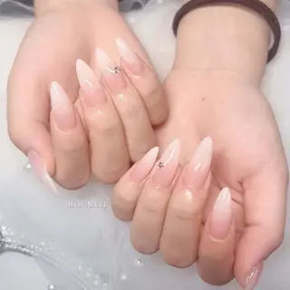 ネイル HIN NAILのネイルデザイン