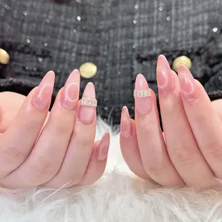 ネイル T.Lee Nail Lilyのネイルデザイン