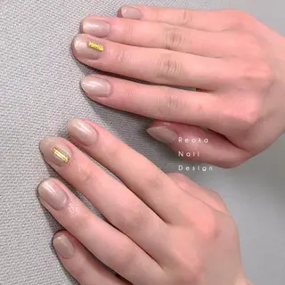 ミディアム ネイル Blowe ニュアンスのネイルデザイン