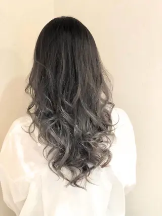 セミロング カラー パーマ ヘアアレンジ メンズ キッズ ネイル マツエク・マツパ バレイヤージュ/ 髪質改善/渡邉悟🌱のヘアスタイル