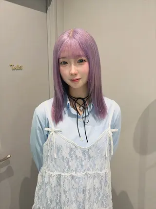 カラー GEM/ hinanaのヘアスタイル