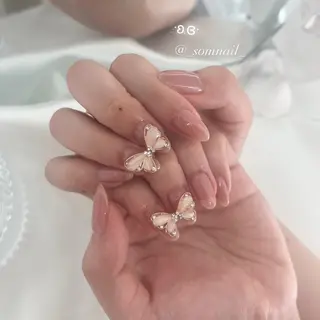 ネイル SOM NAILのネイルデザイン