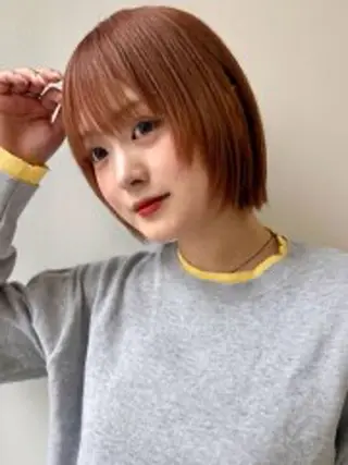 ショート カラー ヘアアレンジ ボブ/透明感ベージュ 🫧クルミ🌟のヘアスタイル