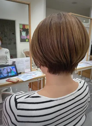 ショート PROGRESS‣‣ 福澤 可音🐯🐝のヘアスタイル