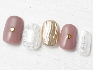 ネイル i nails 横浜WESTのネイルデザイン