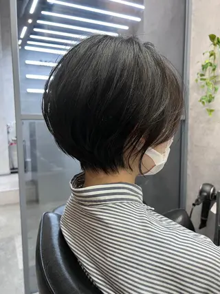 ショート カラー レイヤー× 顔まわり/MIUのヘアスタイル