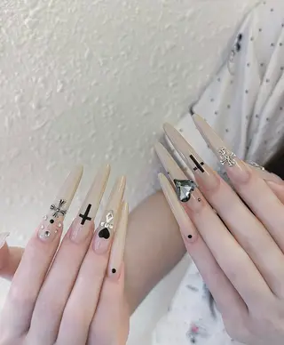 ネイル ^MEOW^ salonのネイルデザイン