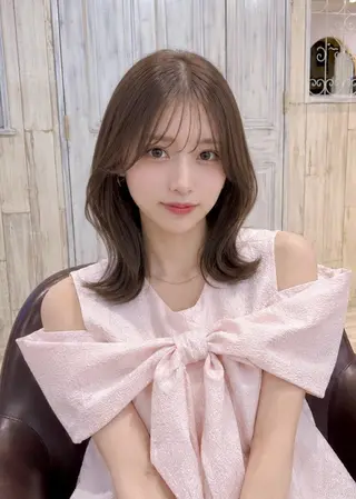 ミディアム 大人可愛い韓国 レイヤー大田のヘアスタイル