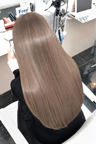 ロング カラー 艶カラー 髪質改善 🍓苺奈のヘアスタイル
