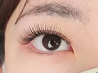 マツエク・マツパ サクライ マユの眉毛・アイブロウイメージ