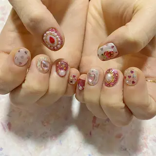 ネイル 暖色/ブリーチカラー 🎀 M i k uのヘアスタイル